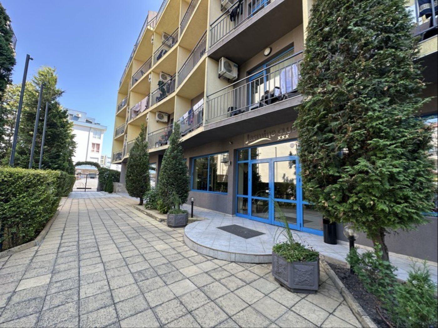 Jasmine Club апартамент A34